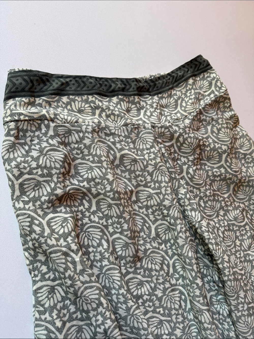 Chai Silk Blend Wide Leg Slit Side Haram Palazzo Culotte Pants, Green, Size M - Picture 2 of 9